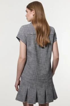Petite robe mini ajustée en tweed de printemps