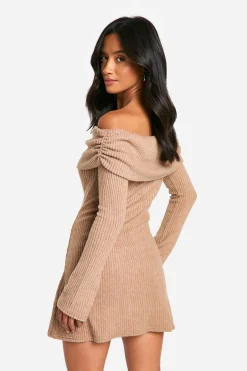 Petite robe mini Bardot en côte brossée repliable