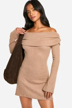 Petite robe mini Bardot en côte brossée repliable