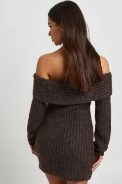 boohoo Petite robe mini Bardot en tricot épais<Femme Looks Chocolat|Pulls Et Gilets