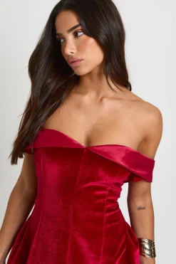 Petite robe mini Bardot en velours