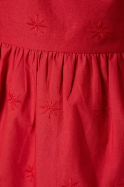 Petite Robe Mini à Col Carré Brodée