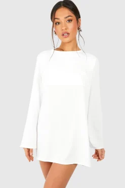 Petite Robe Mini à Dos Ouvert avec Détail de Nœud