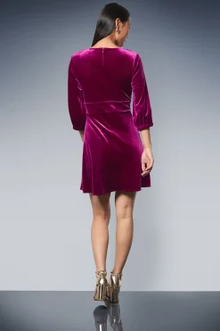 Petite Robe Mini en Velours avec Nœud Devant