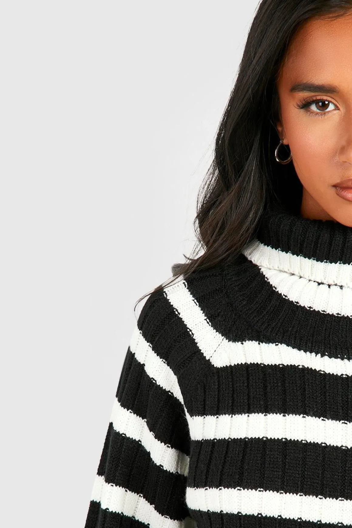 Petite - Robe pull à col roulé et manches larges