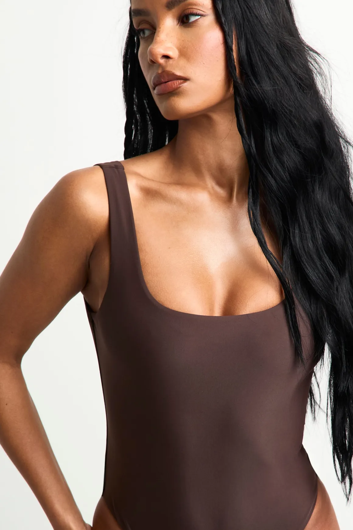 Petite Swimwear Essentials Maillot de bain à encolure carrée