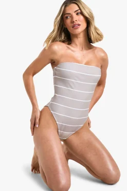 boohoo Petite Swimwear Essentials Maillot de bain bandeau à rayures<Femme Maillots De Bain|Tenues De Plage