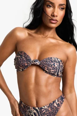 boohoo Petite Swimwear Essentials Top de bikini bandeau léopard<Femme Imprimé Léopard|Tenues De Plage