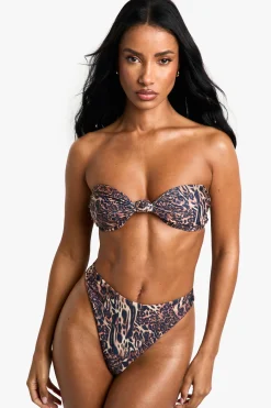 boohoo Petite Swimwear Essentials Top de bikini bandeau léopard<Femme Imprimé Léopard|Tenues De Plage