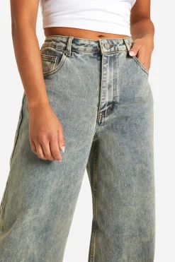 Petite Vintage Stone Wash Jeans à Jambe Large