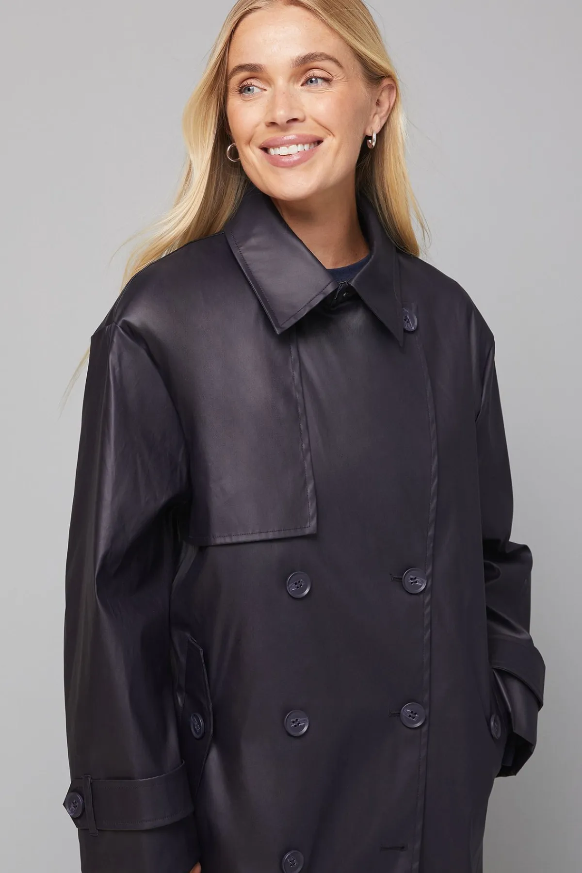 Wallis Petit Imperméable Trapèze avec Pli Creux Inversé au Dos<Femme Vestes & Manteaux