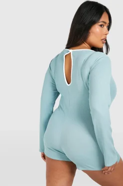 Playsuit à côtes grande taille avec bande de finition contrastante