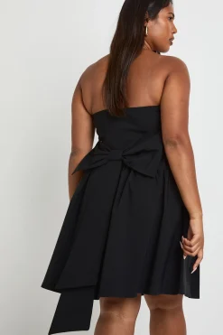 boohoo Plus bandeau à nœud dans le dos, style skater<Femme Robes Patineuses|Robes À Manches Longues