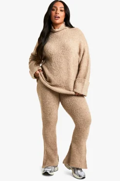 Plus Borg Ensemble coordonné – Pull en maille à col montant avec détails de manchette et pantalon évasé