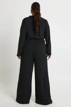 Plus Chemisier à manches longues drapé en tissu et pantalon coordonné