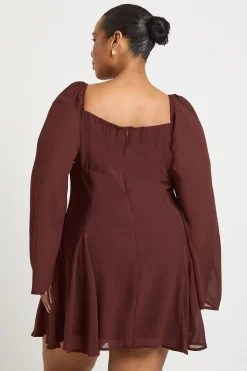 boohoo Plus Chiffon Godet Skater<Femme Robes Patineuses|Robes À Manches Longues