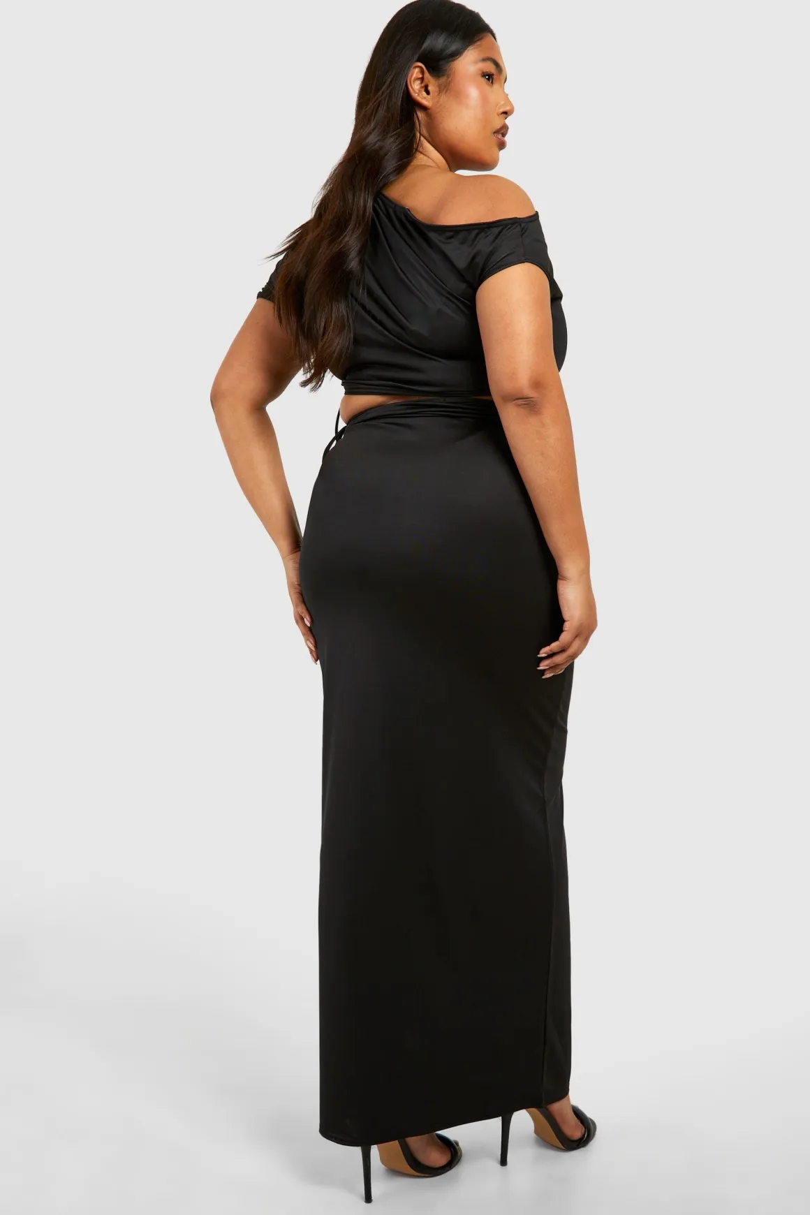 Plus Crop Top Grande Taille à Épaule Drapée Ruched et Jupe Maxi