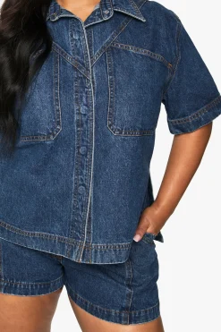 boohoo Plus Denim Chemise Longline à Manches Courtes<Femme Denim|Denim