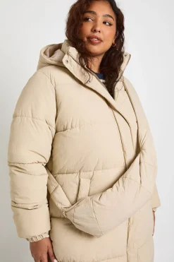 boohoo Plus Doudoune matelassée à nouer à la taille et sac<Femme Doudounes|Vestes & Manteaux