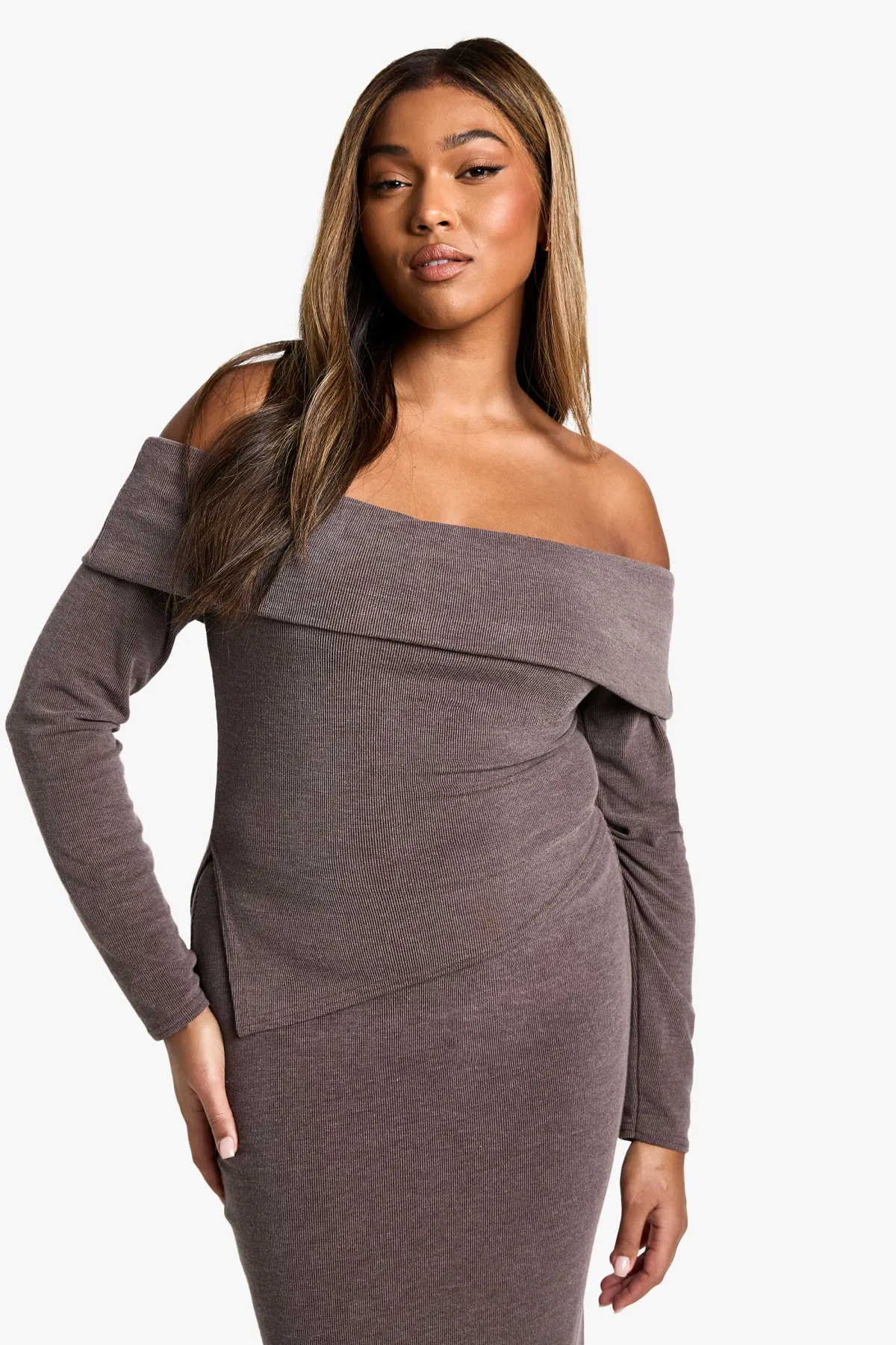 boohoo Plus Haut décolleté décalé à côtes bicolores Plus & Jupe Maxi Coordonnée<Femme Looks Chocolat|Ensembles