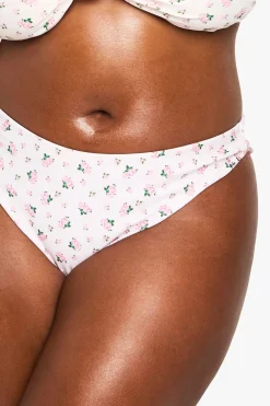 boohoo Plus MAILLLOTS DE BAIN ESSENTIELS – BAS DE BIKINI À TAILLE HAUTE IMPRIMÉ FLEURI DITSY<Femme Maillots De Bain