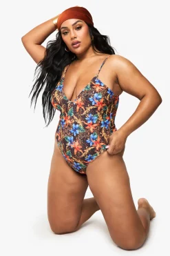 boohoo PLUS MIX FLORAL SCOOP SWIMSUIT<Femme Maillots De Bain|Tenues De Plage
