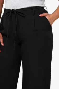 Plus pantalon à jambe large en tissu tissé et élastiqué avec ceinture nouable à l'arrière