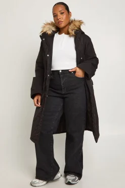 boohoo Plus Parka Plus à détail de garniture synthétique<Femme Vestes & Manteaux