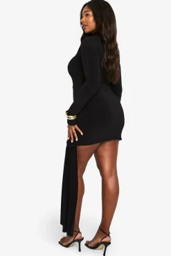 PLUS PREMIUM DRAPÉ robe mini à col haut