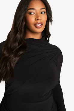 PLUS PREMIUM DRAPÉ robe mini à col haut