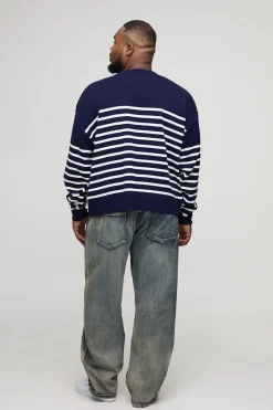 Plus Pull-over à col rond oversize à rayures tricotées