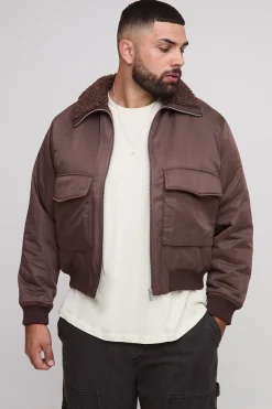 boohooMAN Plus Regular Fit Veste bomber en nylon à col boucle synthétique<Homme Vestes & Manteaux Grande Taille|Tout Afficher