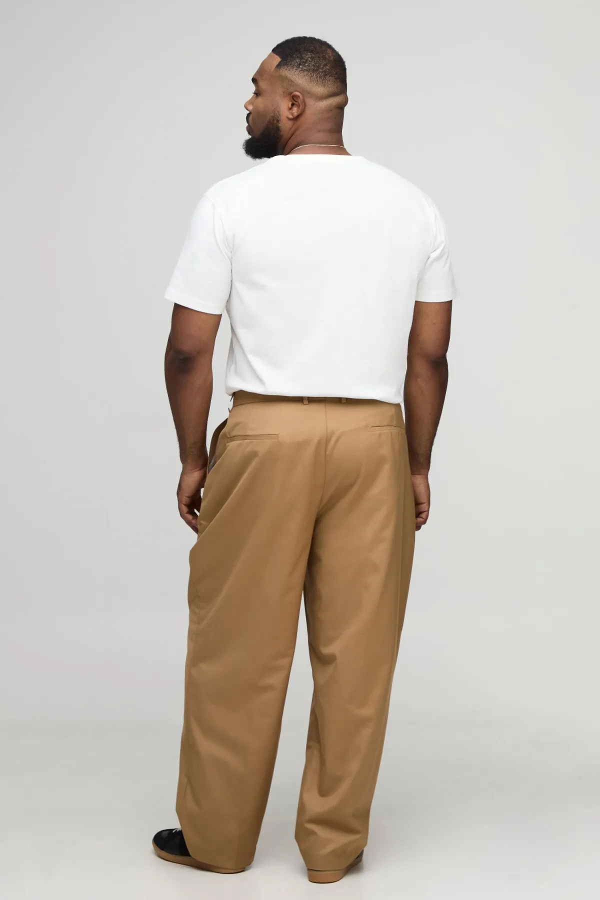 boohooMAN Plus Relaxed Fit Tailored Trousers<Homme Tenues De Soirée Grande Taille|Tout Afficher