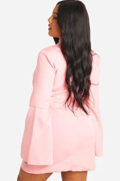 Plus Robe Blazer en Tissu Assorti à Manches Évasées