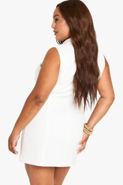 boohoo Plus robe blazer structurée à taille cintrée<Femme Tailleurs|Robes