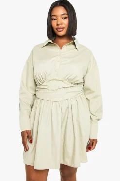 Plus robe chemise patineuse avec détail à la taille froncée