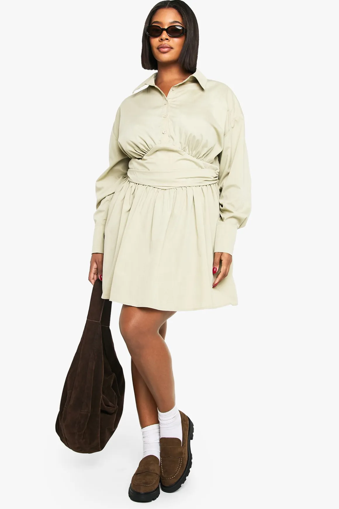 Plus robe chemise patineuse avec détail à la taille froncée