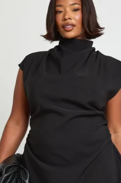 boohoo Plus Robe droite asymétrique froncée à manches cap<Femme Robes|Robes De Soirée