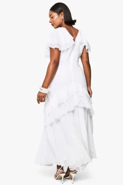 boohoo Plus robe maxi grande taille Dobby en chiffon avec détails à volants<Femme Toutes Les Robes|Robes Longues