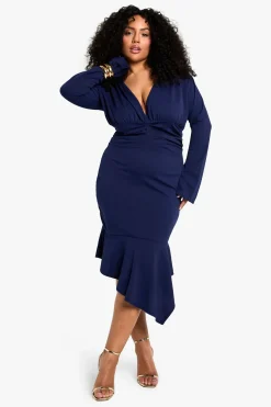 plus robe midi plongeante asymétrique