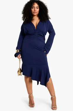 plus robe midi plongeante asymétrique