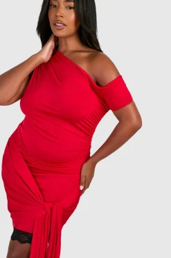 boohoo Plus Robe Mini à Épaules Dénudées avec Nouage et Détail en Dentelle<Femme Robes Moulantes|Satin Et Dentelle