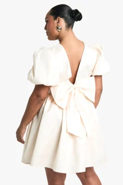 Plus Robe Skater en Taffetas à Dos avec Nœud et Manches Bouffantes