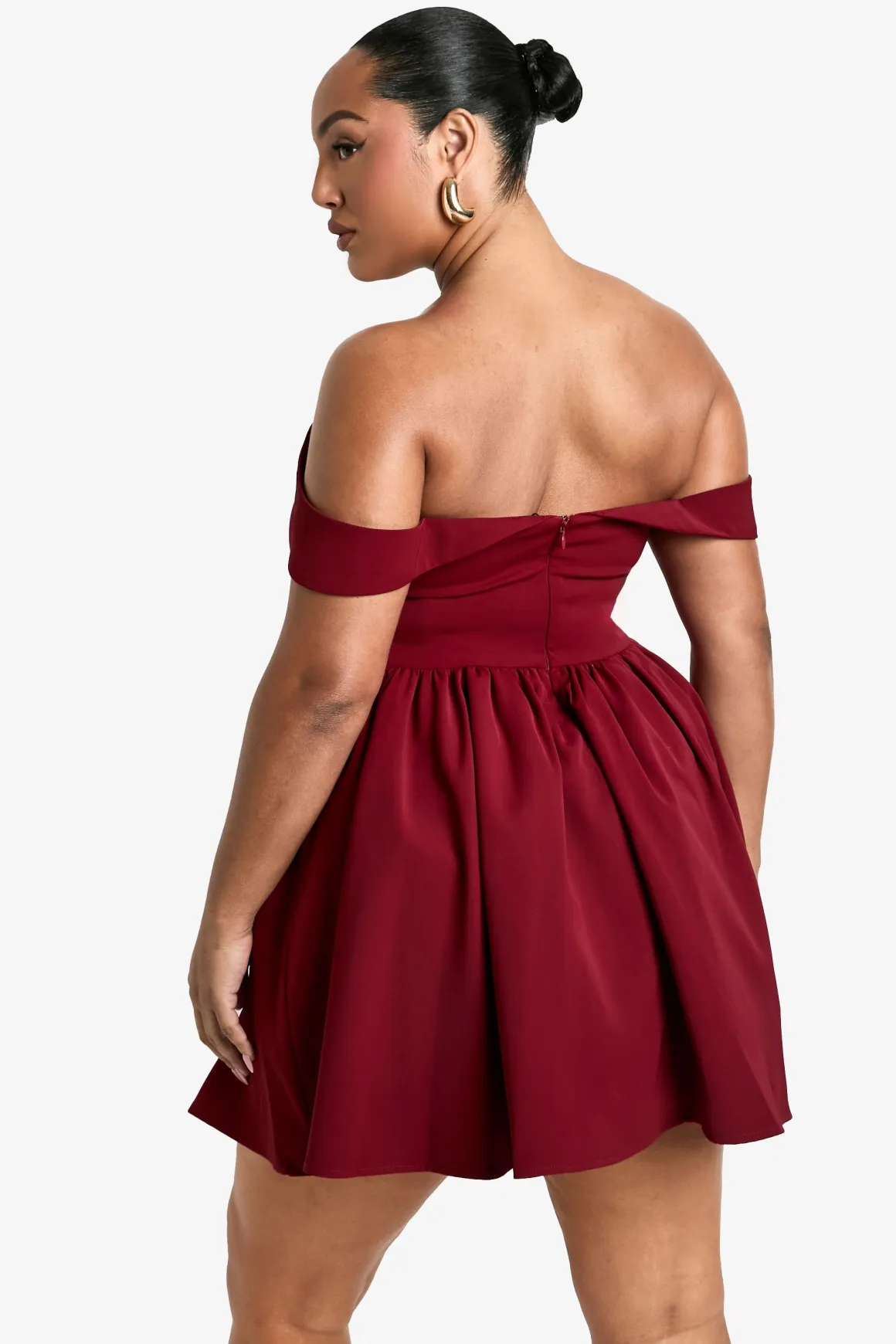 Plus Robe Skater Plissée Grande Taille à Épaules Dévoilées