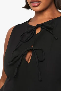 PLUS ROBE SKATER SANS MANCHES AVEC DÉTAIL NOEUD