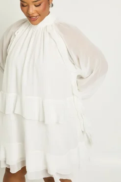 Plus robe smock en chiffon à volants