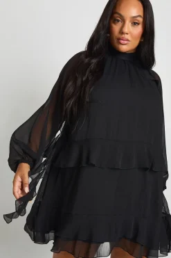 boohoo Plus robe smock en chiffon à volants<Femme Robes Babydoll|Robes À Manches Longues