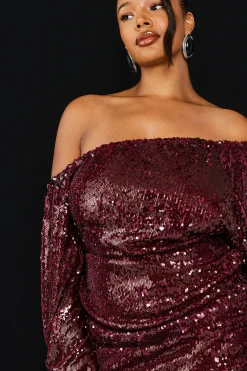 Plus Sequin Robe Mini à Épaules Dénudées Froncée
