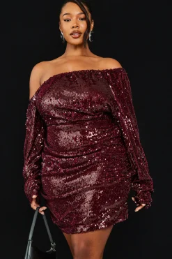 Plus Sequin Robe Mini à Épaules Dénudées Froncée
