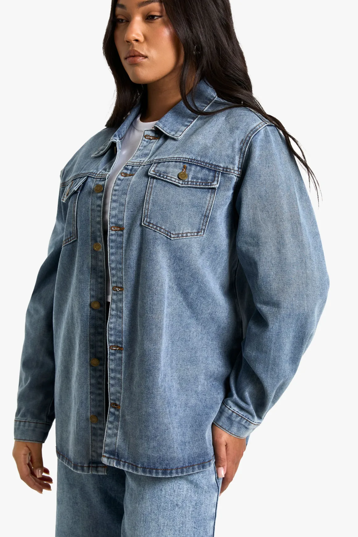 Plus Shacket en denim grande taille